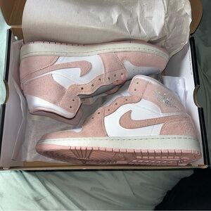 Nike Air Jordan 1 SE Mid White/Legend Pink FN5215-161 Men’s Size 10 Shoes